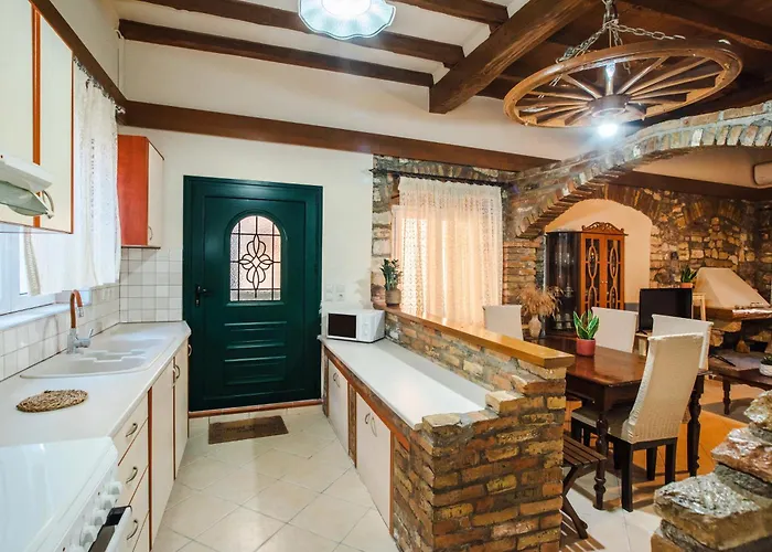 Casa Pierina - Traditional Casa vacanze Lefkimmi (Corfu)