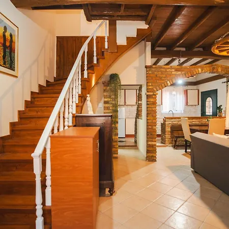 Holiday home Casa Pierina - Traditional *
